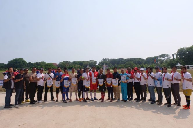 
 Tingkatkan Sinergi Jelang Libur Nataru, RU VI Gelar Turnamen “Fun Football Twelve Feo” bersama stakeholder