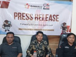 Panwaslucam Juntinyuat Awasi Pendistribusian Logistik Pemilu 2024, Tepat Sasaran dan Tepat Waktu
