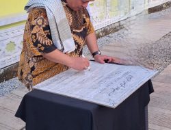 PERESMIAN GEDUNG “GONTOR” DI PONDOK MODERN DAARUL MUNDZIRIIN