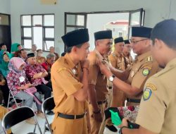Bupati Indramayu Melalui Camat Gabuswetan Mutharom Lantik 5 Pj Kuwu