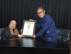 Kegiatan HUT ke-7 SMSI Memperoleh Penghargaan MURI