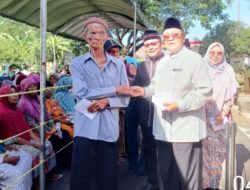Senyum Sumringah Ribuan Yatim Piatu dan Duafa, Terima Santunan dari Dedi Wahidi