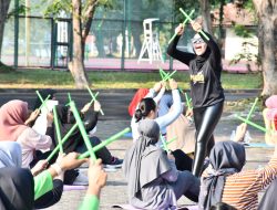 Senam Pound Fit dan Healthy Talk Awali Wellness Program 2024, Komitmen Pertamina RU VI Tingkatkan Kesehatan Pekerja