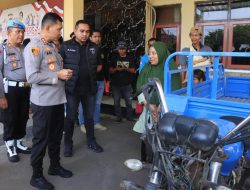 Nopianti Pemilik Grandong, Kini Sumringah Setelah Kapolres Indramayu Serahkan Motor Miliknya