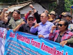 Ratusan Wartawan Di Indramayu Gelar Aksi Unjuk Rasa Dan Boikot Pemberitaan Lucky Hakim
