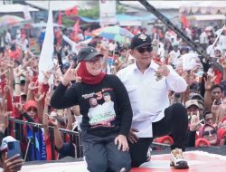 Spektakuler ! Puluhan Ribu Pendukung Hadiri Kampanye Akbar, Menjemput Kemenangan Paslon Nina-Tobroni