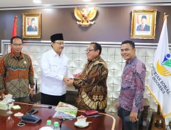 Pengurus SMSI Pusat Dipimpin Ketum Firdaus  Bersama Sekjen Makali Kumar Gelar Audiensi dengan Mensos Saifullah Yusuf
