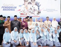 Pemkab Karawang Gelar Upacara Peringatan Hari Pendidikan Nasional Tahun 2025