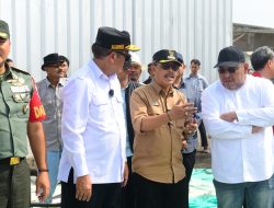 Panen Raya di Indramayu Bersama Kementan, Wabup Syaefudin: Petani Indramayu Siap Gunakan Teknologi Pertanian Dengan Tepat