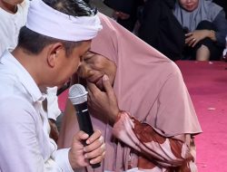 Ibu Rasih Warga Karangampel Kidul Tersenyum, Bantuan Gubernur KDM Diserahkan Dalam Bentuk Rekening BJB