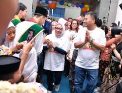 DP3AKB Jabar Raih Rekor MURI untuk Permainan Anak Tradisional Berkebaya