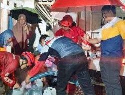 Warga Korban Banjir dan Longsor di Sukabumi Peroleh Bantuan