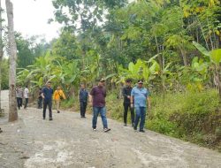Tinjau Jembatan Viral Cibera, Bupati Garut Targetkan Akses Antar Kecamatan Segera Rampung