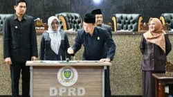 DPRD Kab.Indramayu Gelar Rapat Sidang Paripurna Membahas Alih Status RSUD M.A. Sentot Patrol dan Penyertaan Modal BPR  ‎