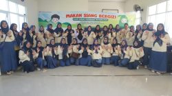 Ulurkan Kasih Sayang kepada Siswa SLB, PWP Pertamina Patra Niaga Kilang Balongan Bagikan Makan Siang Bergizi