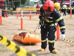 Pertamina Patra Niaga Kilang Balongan Latih Kekuatan Fisik Fire Fighter melalui Agility Test