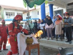Tingkatkan Kesadaran dan Kesiapsiagaan Bencana Warga Sekitar Kilang, Pertamina Patra Niaga Kilang Balongan Gelar Sosialisasi Major Emergency Drill di Desa Majakerta